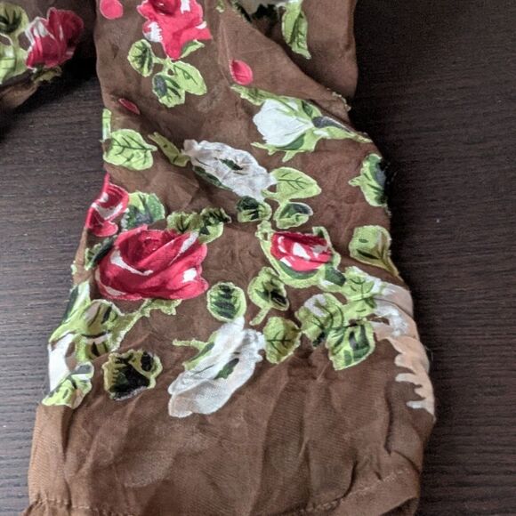 Stunning Rare Find Designer silk blend Sheer Floral Rose Mocha brown Shirt Small - Picture 17 of 17